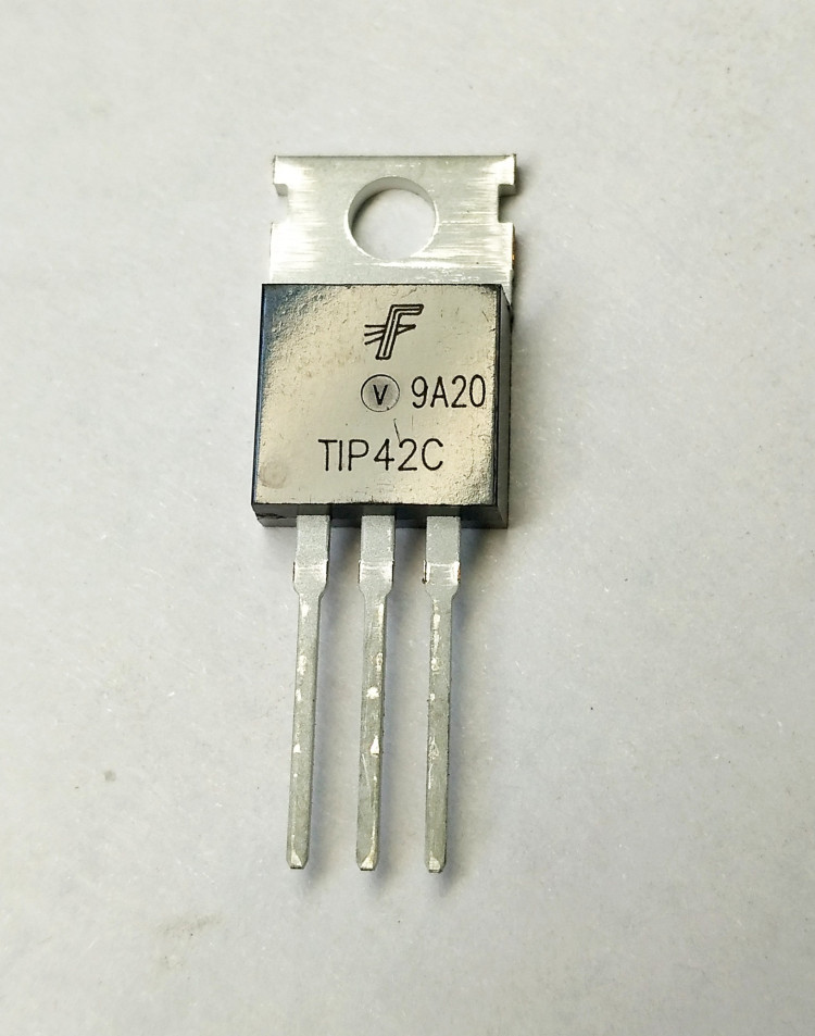 Транзистор TIP42C (ЭМ)