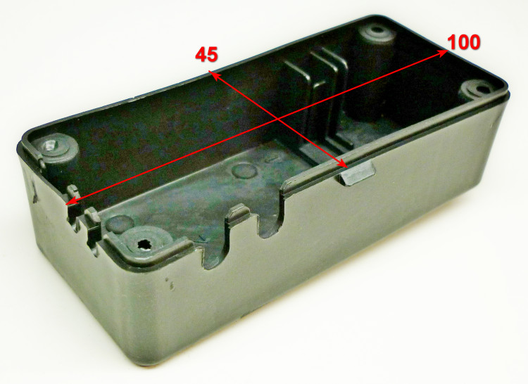 Передняя крышка выключателя для М135-PW(13)YL