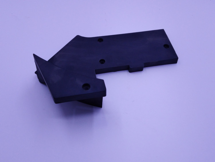 Крышка нижняя пластиковая для ELM-1800(4) QYV