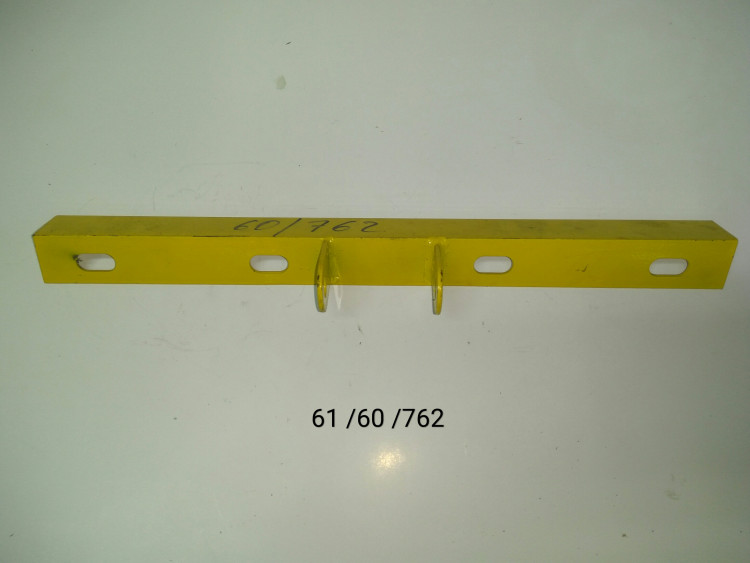 Кронштейн крепления крыльев передний для GMC-7.5M(1),МК-7000(156)YAH,HUC