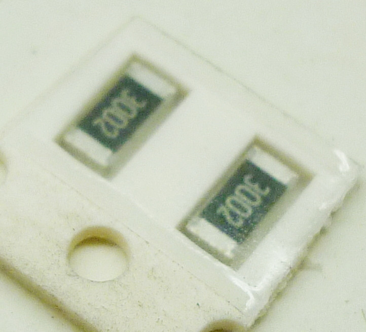 Резистор smd 30кОм 1206