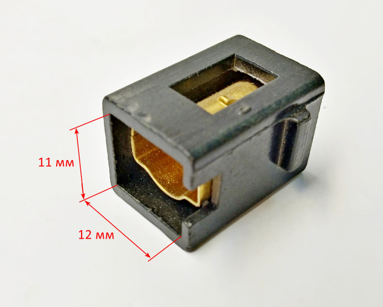 Корпус угольной щётки для ДУ-1100(21)