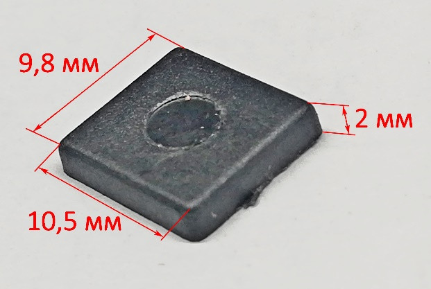 Крышка угольной щетки для Р-82/800(6) YTA